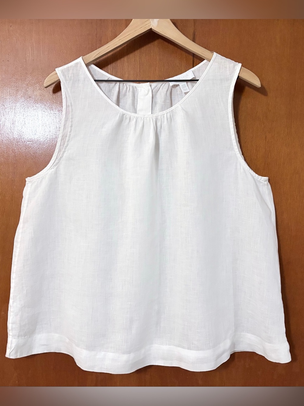The White Company Linen Button Back Shell Tank White